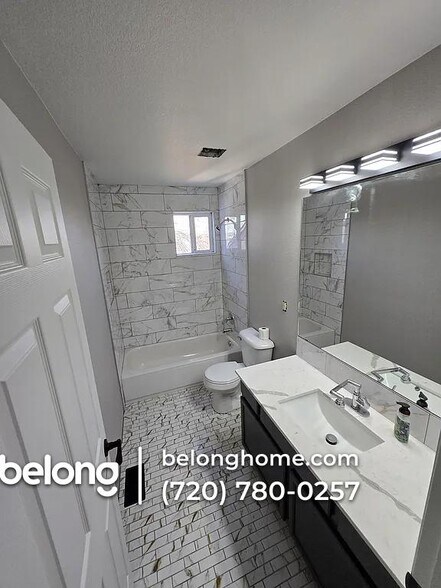 Building Photo - 4304 Sable St