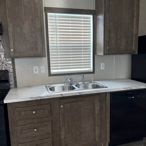 Building Photo - 151 Smith Ridge Rd