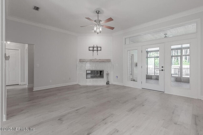 Building Photo - 1737 Heatherwood Dr