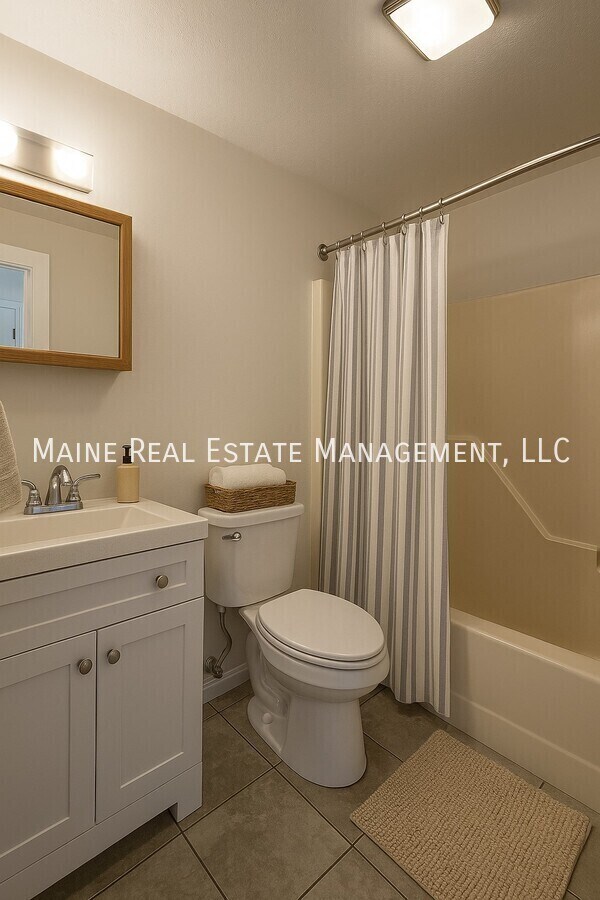 Building Photo - 20 Tall Pines Dr