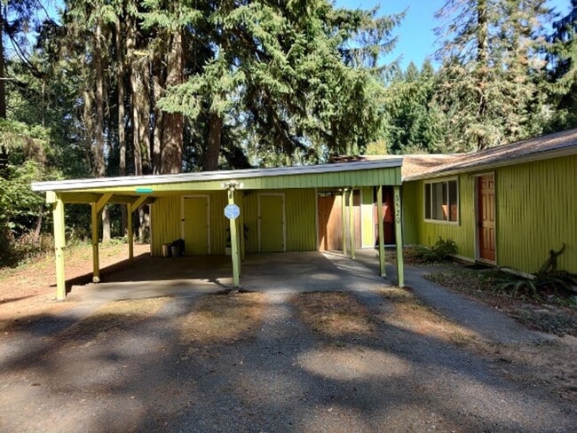 Building Photo - 3520 7th Ave SW-Duplex