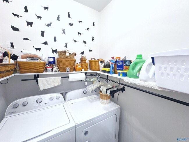 Building Photo - 12767 Tallulah Dr