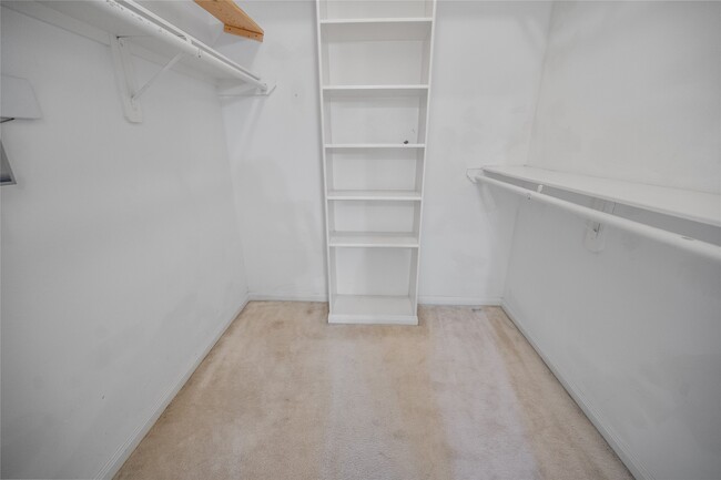 Building Photo - 16534 Lacey Ln