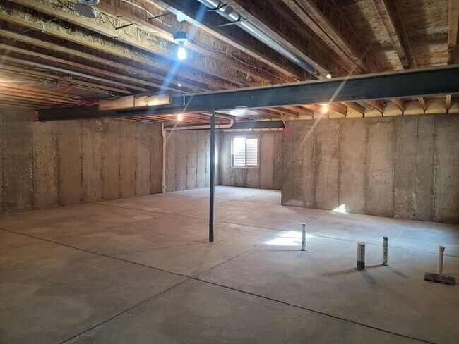 Building Photo - 4017 Gunsmoke Road