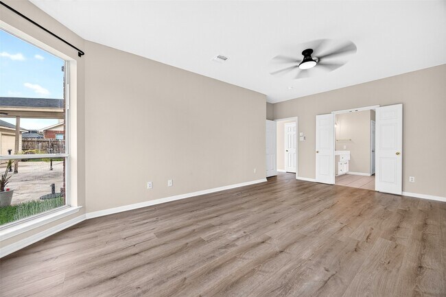 Building Photo - 1007 Brannon Park Ln