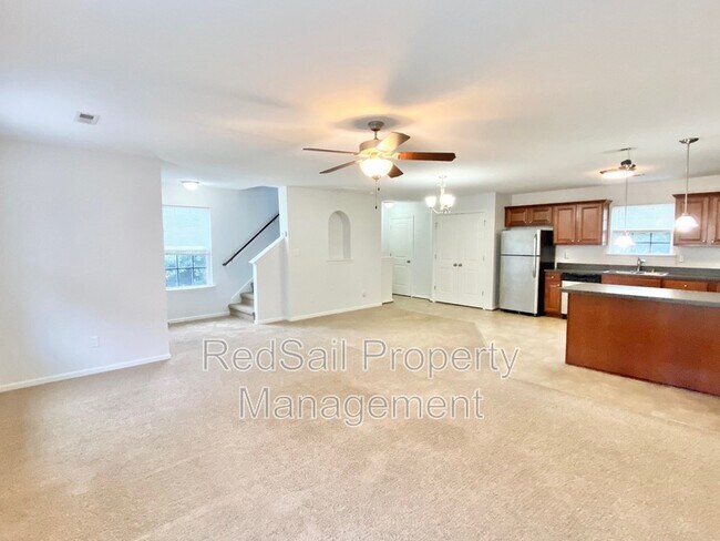 Building Photo - 1529 Nevada Ave