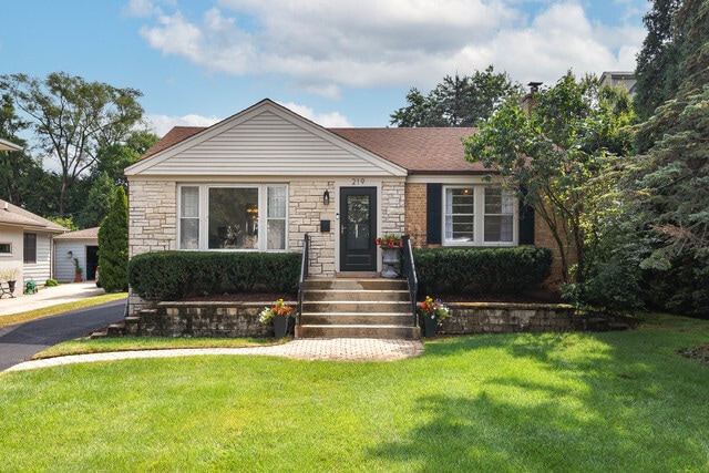 Primary Photo - 219 Middaugh Rd