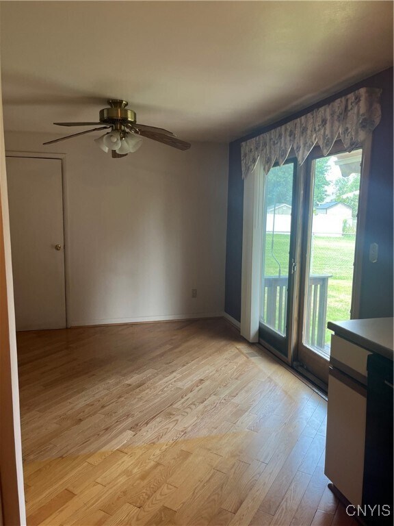 Building Photo - 8180 Mantova Dr