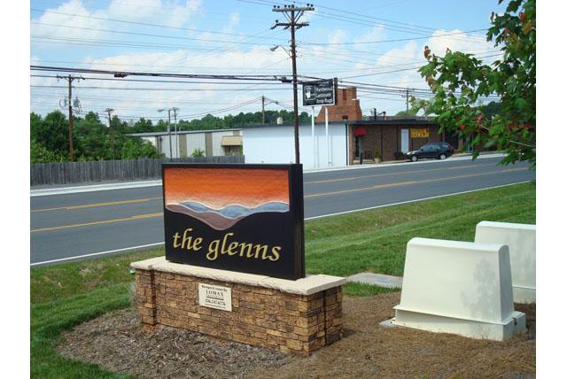 Entrance - The Glenns at Elon