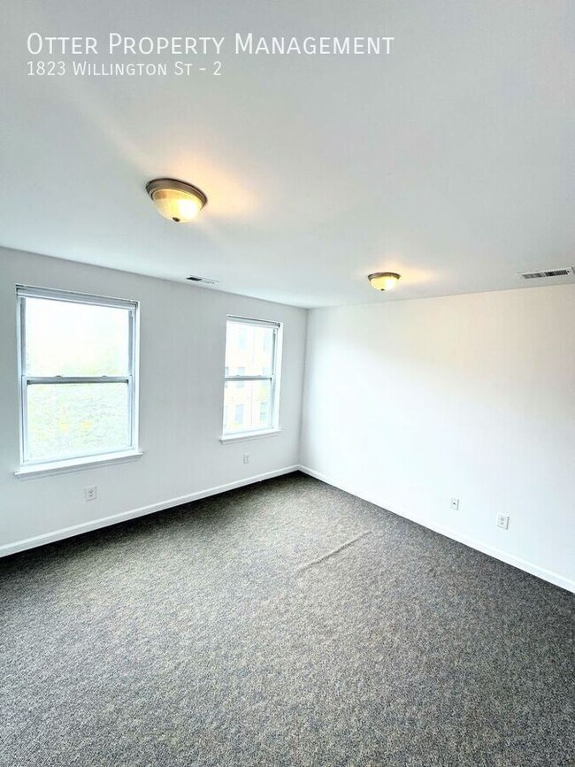 Building Photo - 1823 Willington St