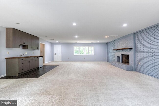 Building Photo - 1099 Snow Hill Ln