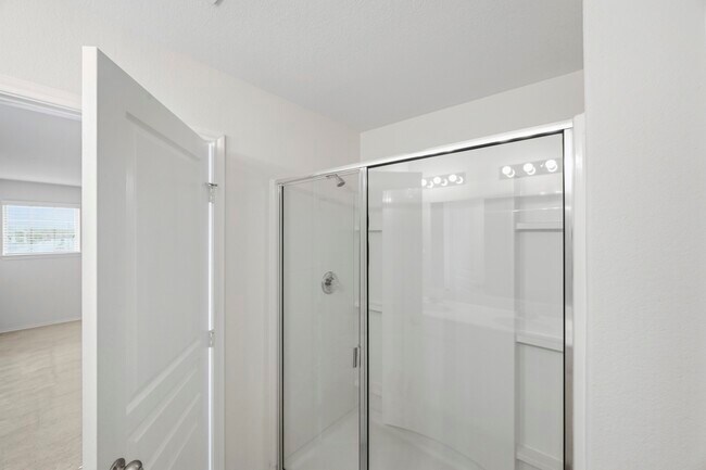 Building Photo - 14603 Auburn Dusk Dr