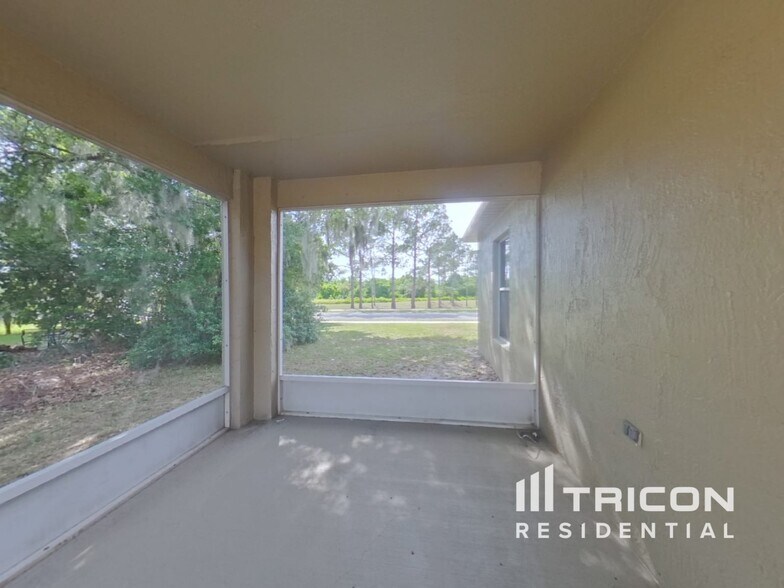 Building Photo - 1301 Wildberry Ln