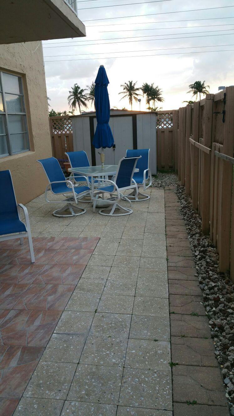 Building Photo - 4530 NW 79th Ave