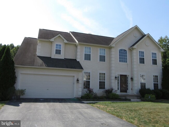 Building Photo - 20 Glen Avon Dr