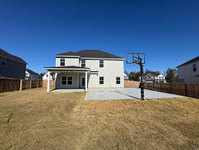 Building Photo - 805 Harley Farms Dr