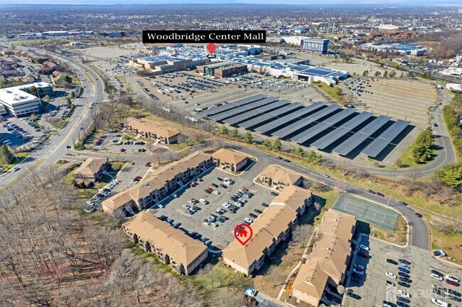 Building Photo - 529 Sharon Garden Ct