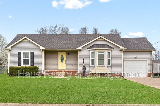 Building Photo - 919 Desota Ln