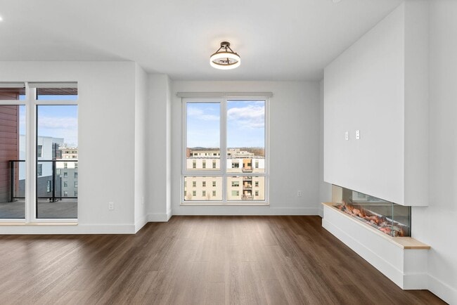 Building Photo - Upscale 1BR Apt in Burlington - 5th Floor ...