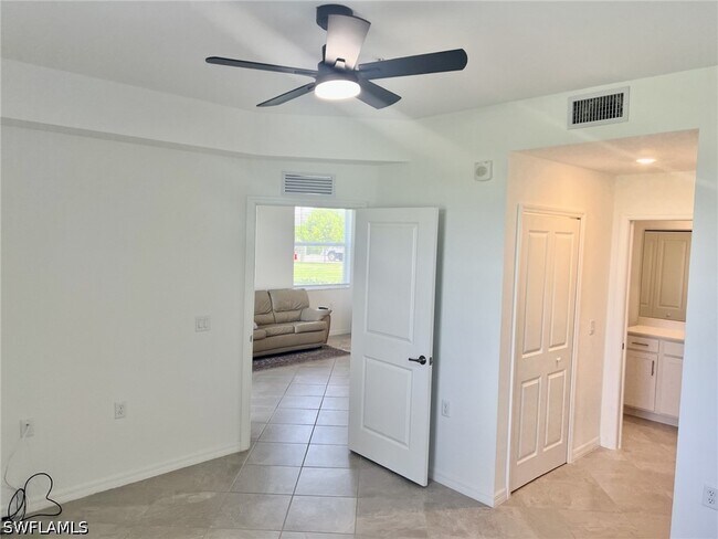 Building Photo - 5651 Double Eagle Cir