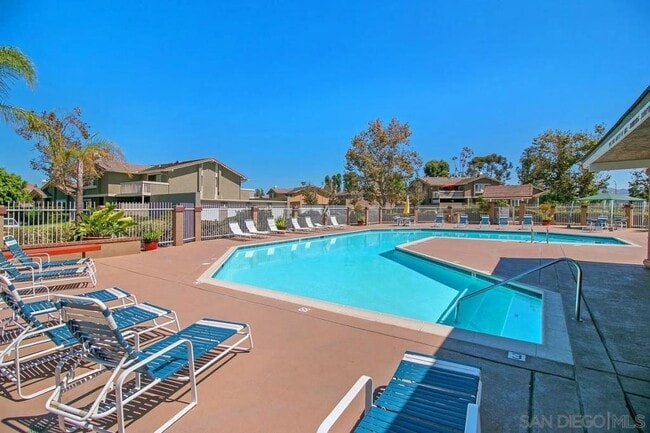 Building Photo - 17468 Fairlie Rd