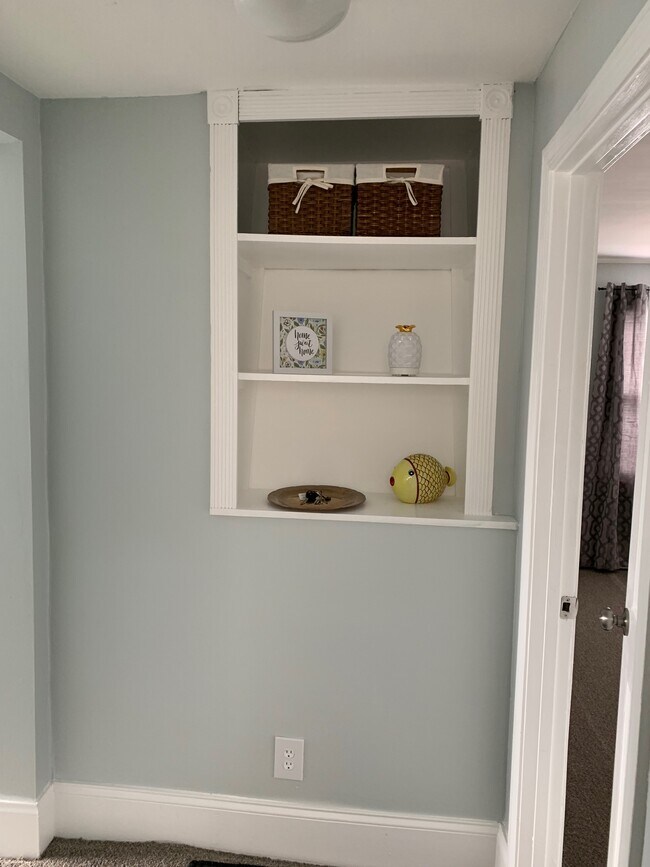 Entry - 35 Walter St