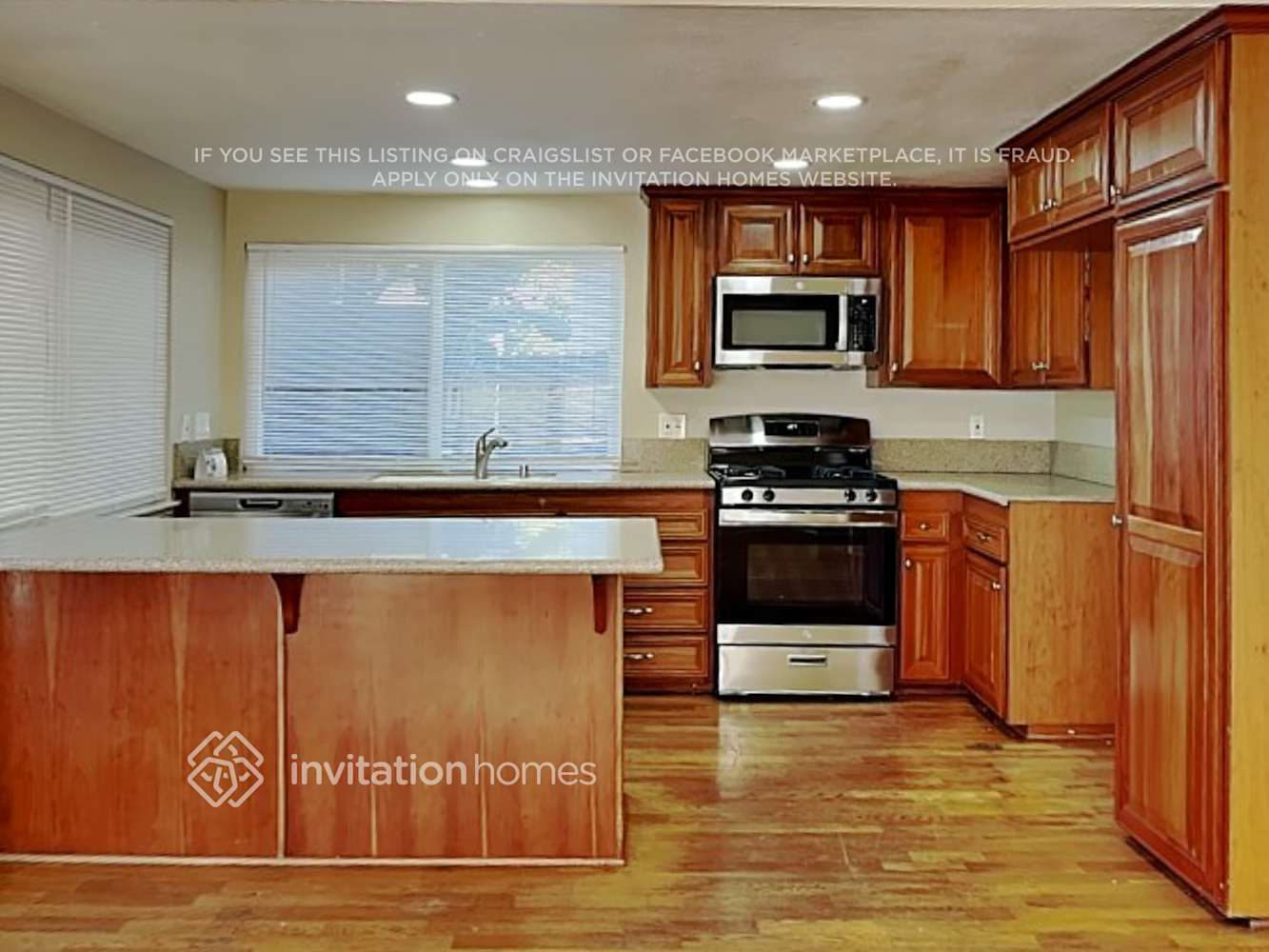 Building Photo - 458 Anacapa Cir