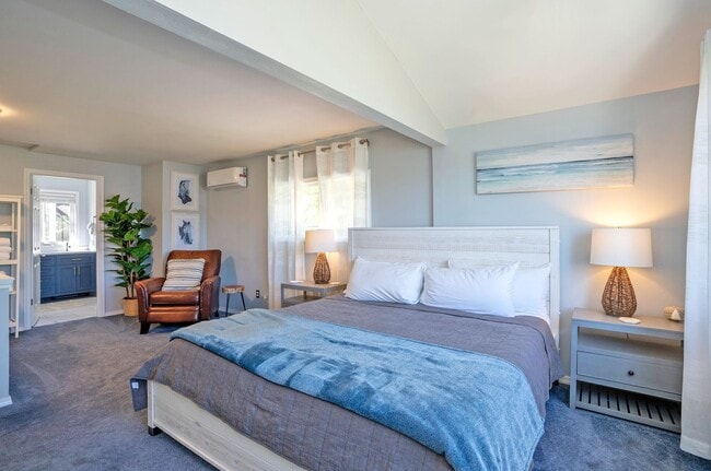 Building Photo - SHORT TERM LEASES! 1-6 months - 3-Bedroom ...