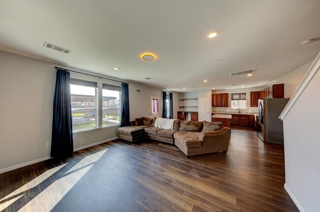 Building Photo - 23911 Grass Hook Ln