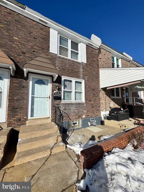 Building Photo - 5237 N Springfield Rd