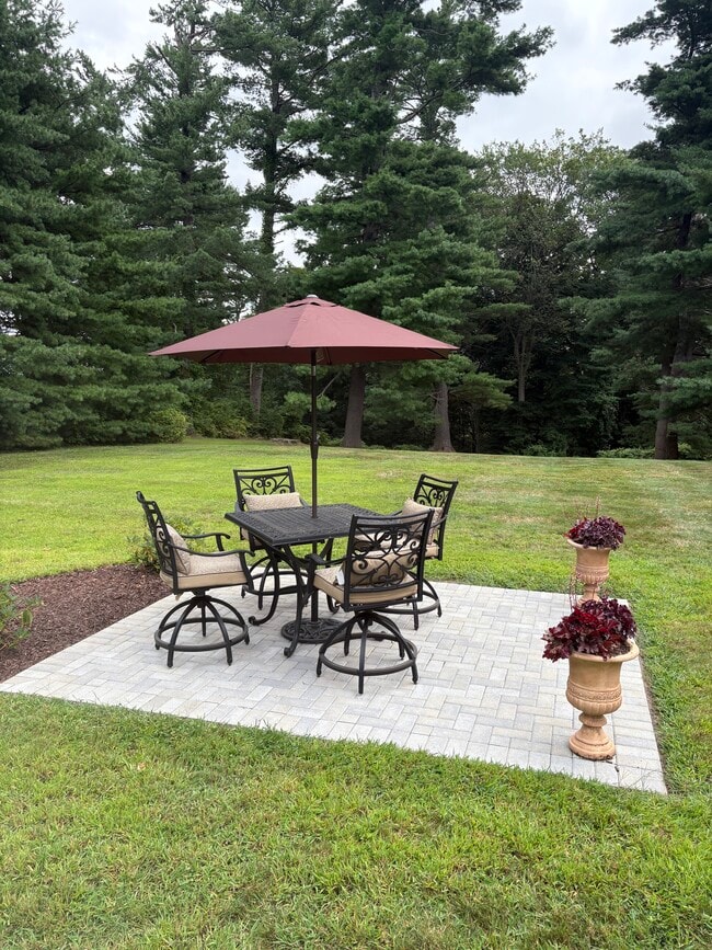 Building Photo - 50 Orchard Rd