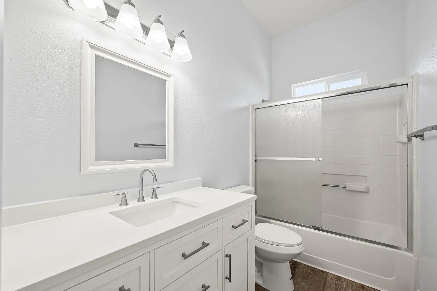 Building Photo - 6643 Laguna Park Dr