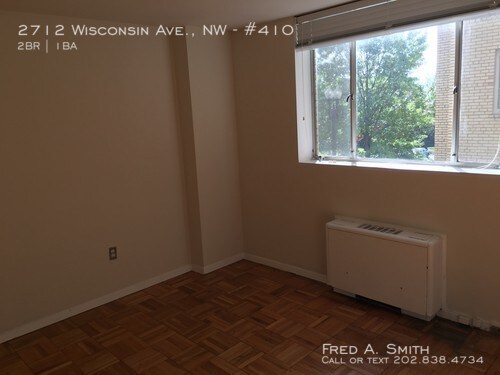 Building Photo - 2712 Wisconsin Ave NW