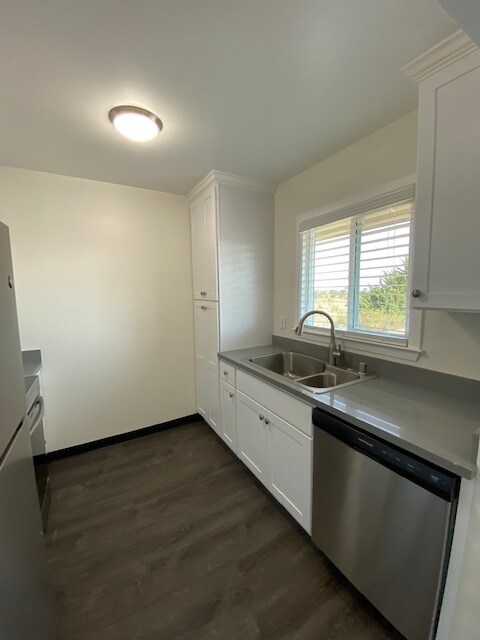 Building Photo - 66 Mar Vista Dr