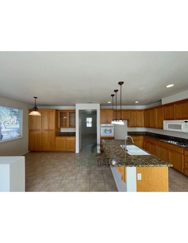 Building Photo - 104 Walker Ranch Pkwy