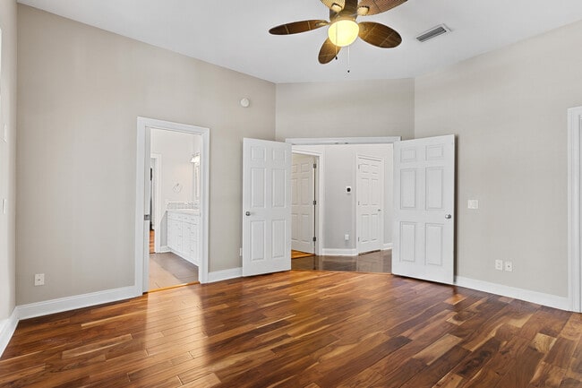 Building Photo - 3289 Cabot Cove Dr