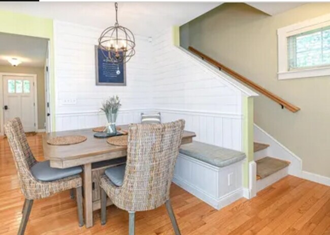 Building Photo - 3 Baron Rd