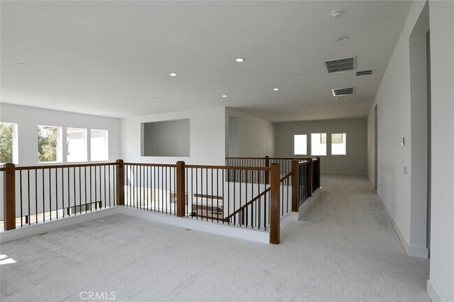 Building Photo - 20552 Edgewood Ct