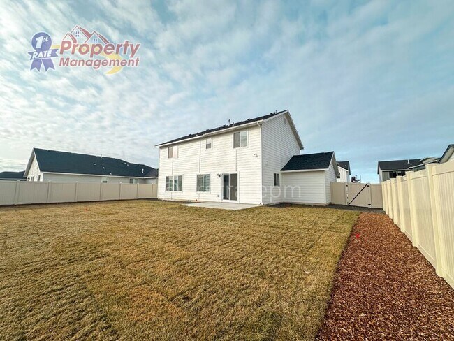 Building Photo - 709 W Smoky Quartz St