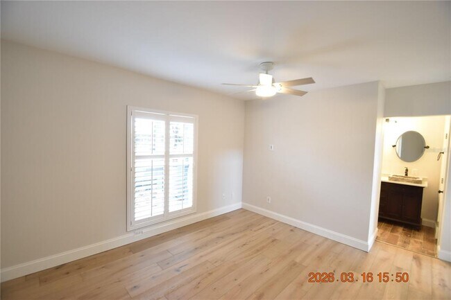 Building Photo - 571 Luzon Ave