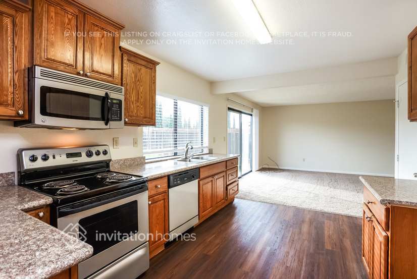 Building Photo - 2126 Mendocino Dr