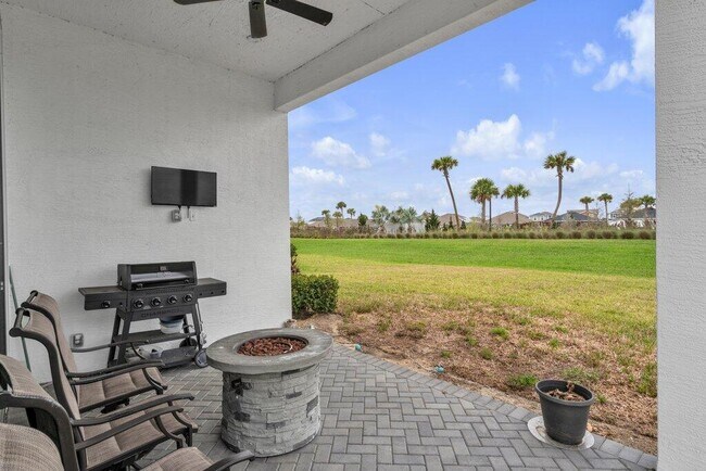 Building Photo - 9399 SW Pepoli Way