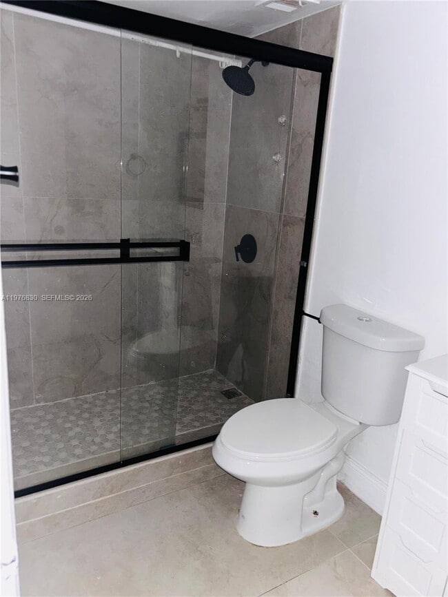 Building Photo - 9143 SW 77th Ave