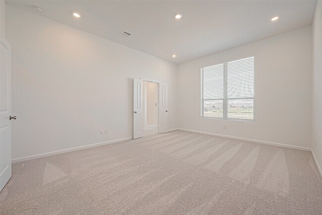 Building Photo - 5554 Amber Brook Ln
