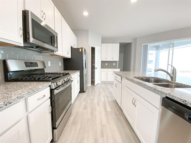 Building Photo - 12796 Brodlove Ln