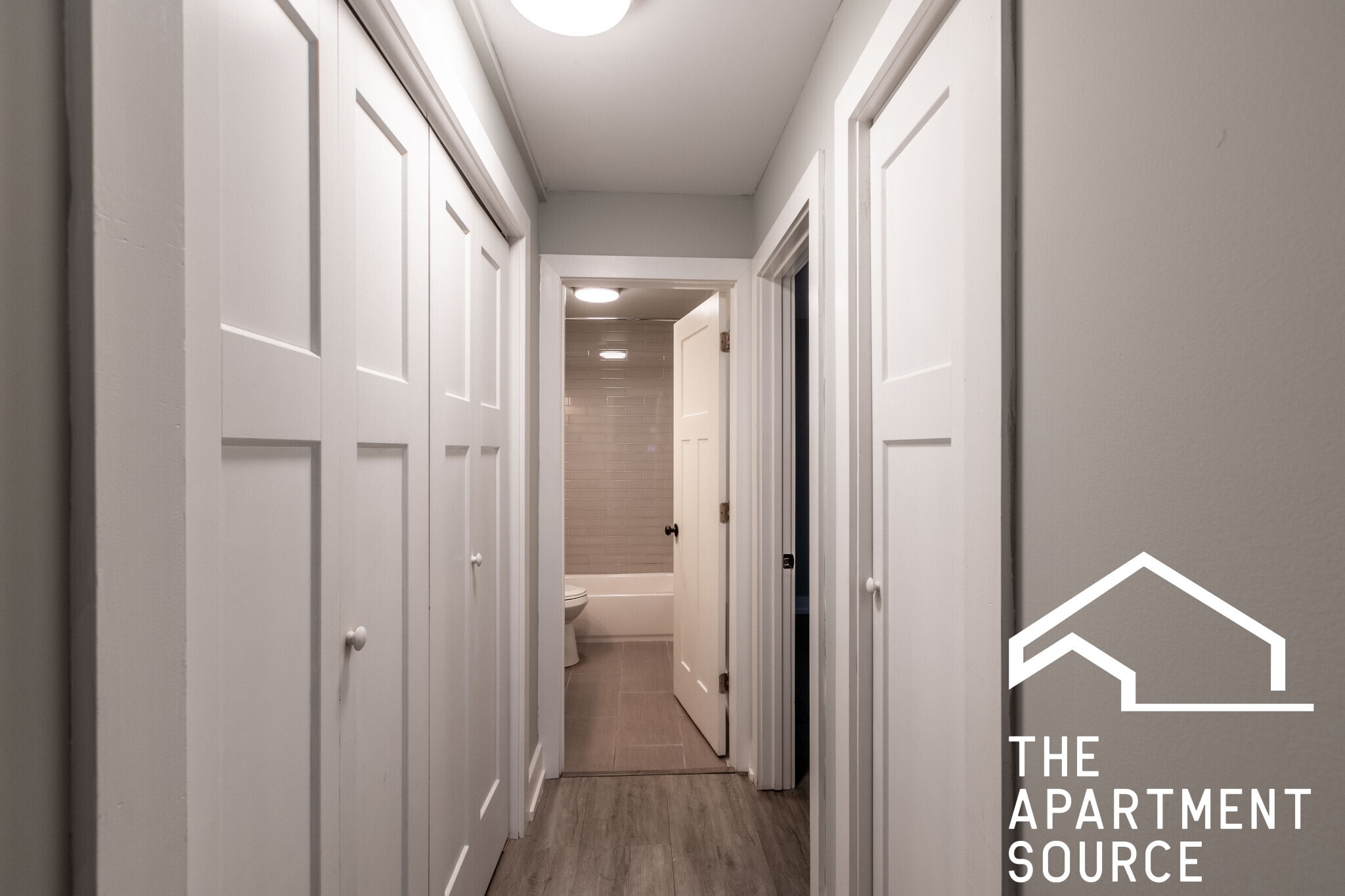 Building Photo - 1437 N Dearborn St