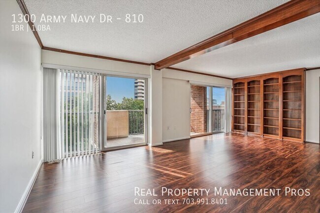 Building Photo - 1300 Army Navy Dr