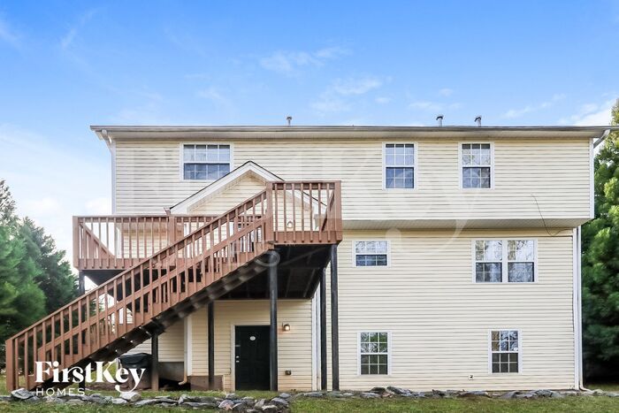 Building Photo - 4965 Markim Forest Ln