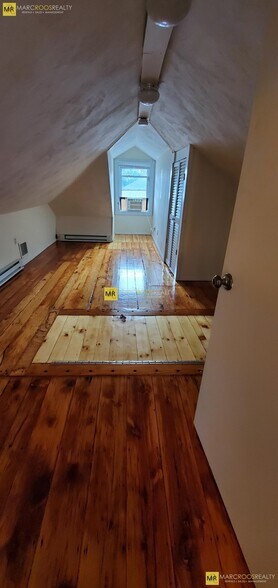 Building Photo - 48 South St