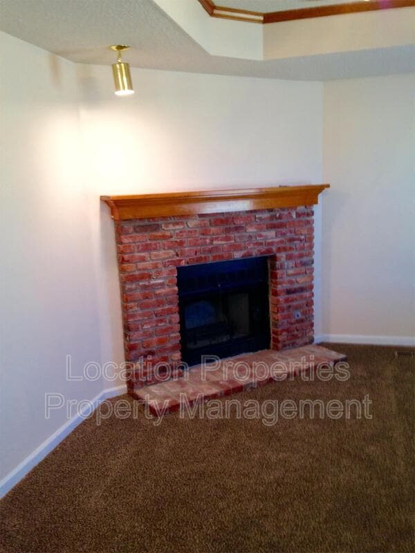 Building Photo - 3700 Harvard Rd